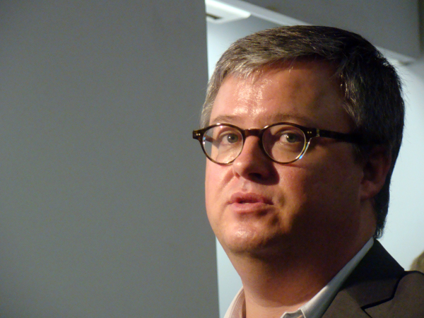 Prof. Carl Devos (portret mensbrugghe.be)