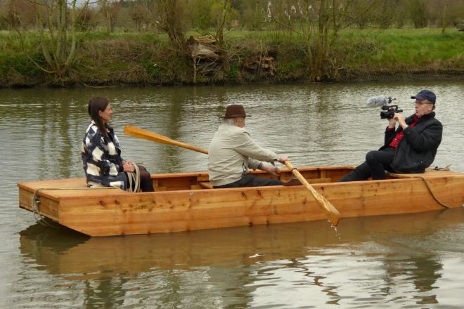 Latem en Deurle roeien  met dezelfde riemen